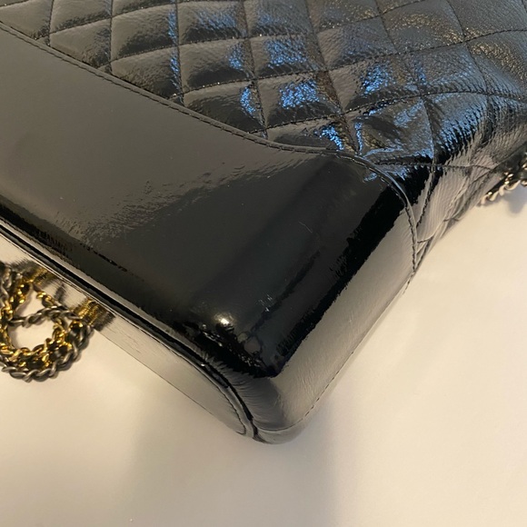 ($4300) Chanel Gabrielle - Picture 11 of 13